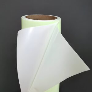 Vinilo Fotoluminiscente PVC 6 hrs — 1,24 × 45,7 m — Cromatec